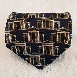 Structure La Collerioni Roman Building Necktie